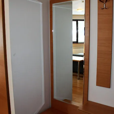 Fully Equipped 50m From The Slopes - Borovets, Flora Residence, Tulip 06 公寓