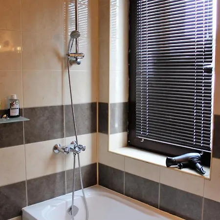 Fully Equipped 50m From The Slopes - Borovets, Flora Residence, Tulip 06 公寓